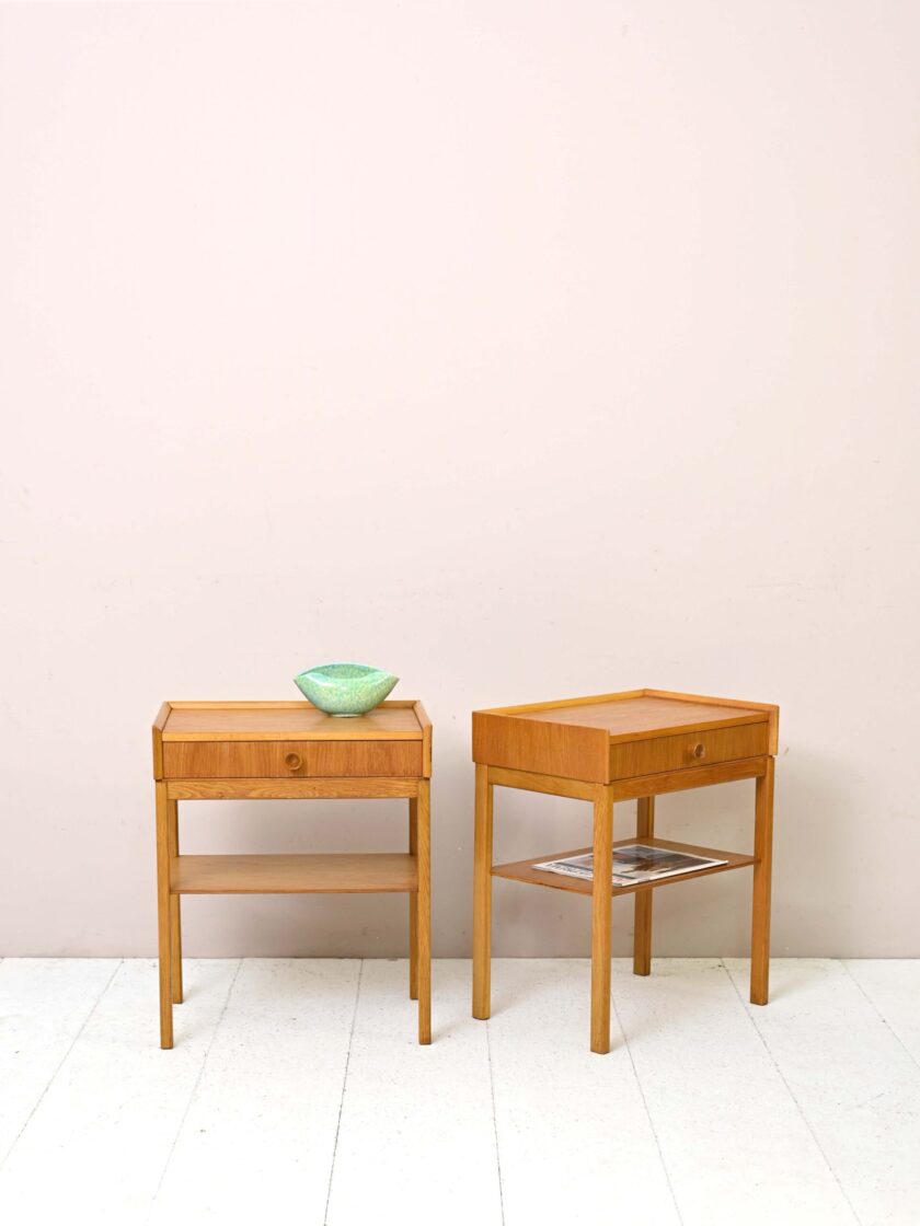 Comodini-scandinavi-in-rovere