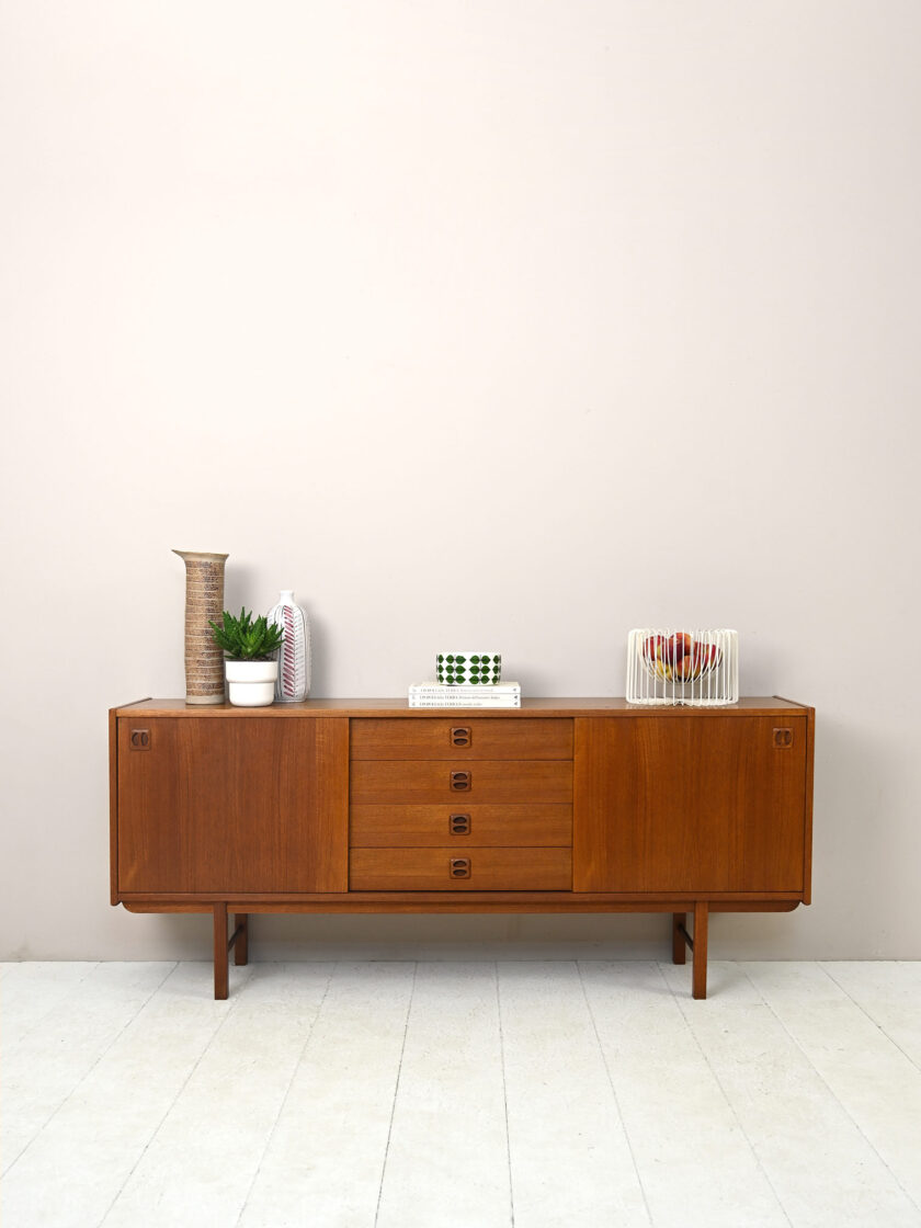 Sideboard-svedese-di-modernariato-50s