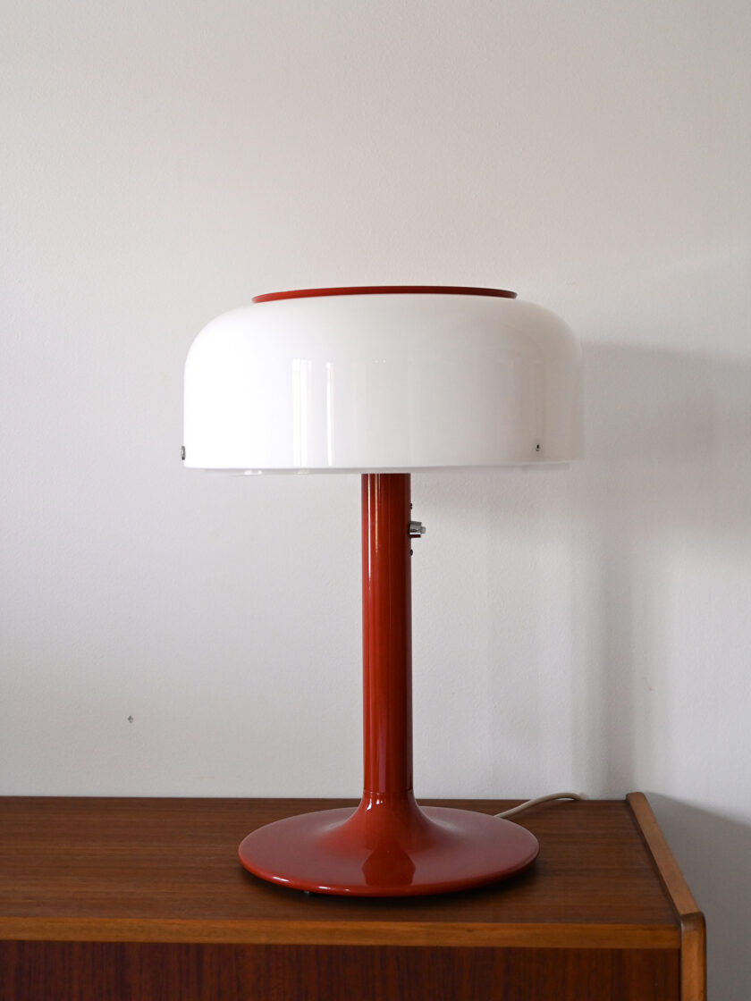 Lampada-da-tavolo-in-metallo-di-Anders-Pehrson