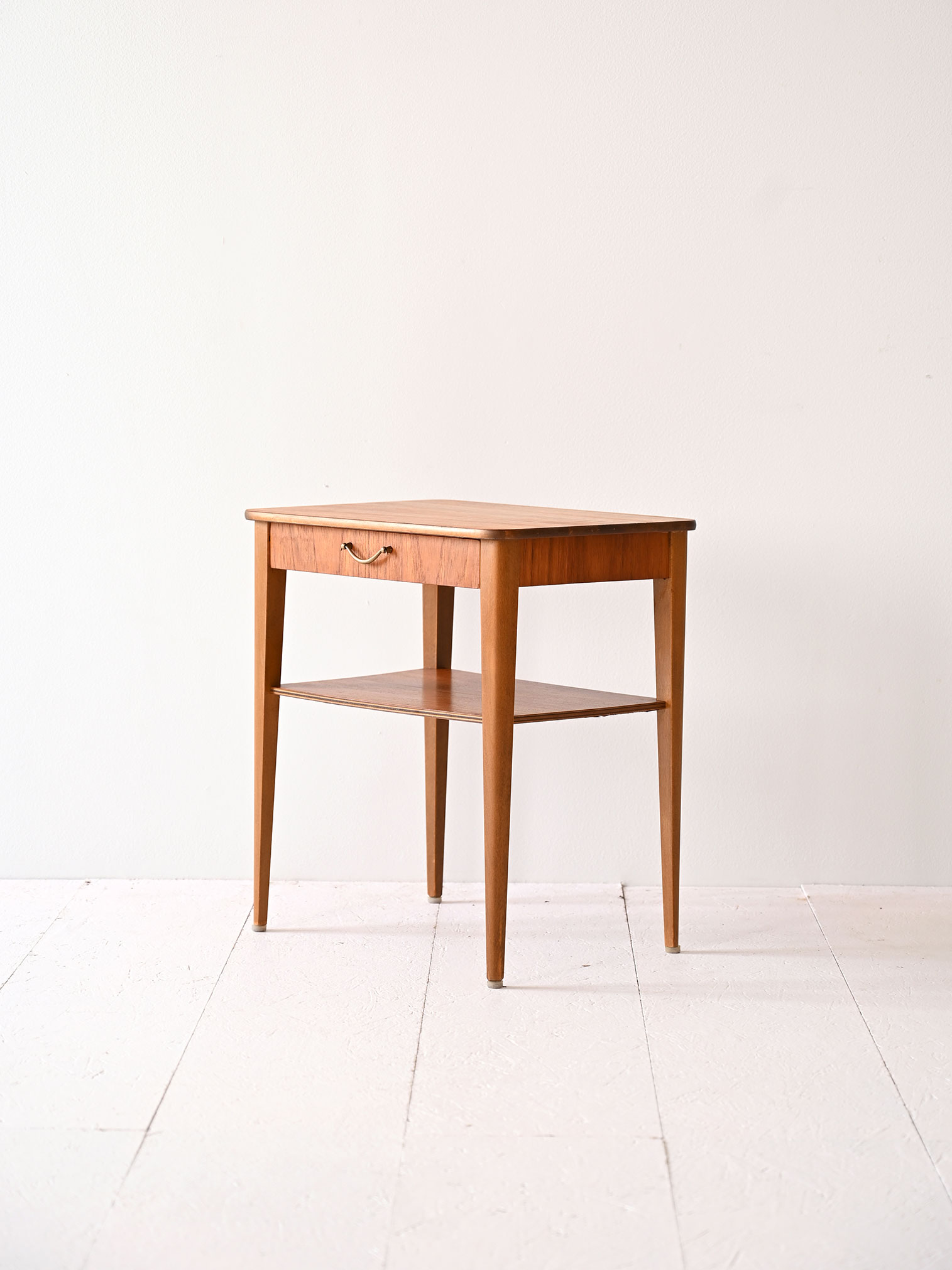 Comodino retrò teak-d Comodino retrò in teak-d