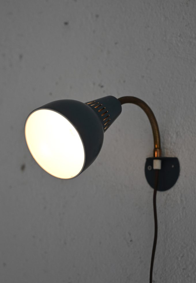 AE1112-a
