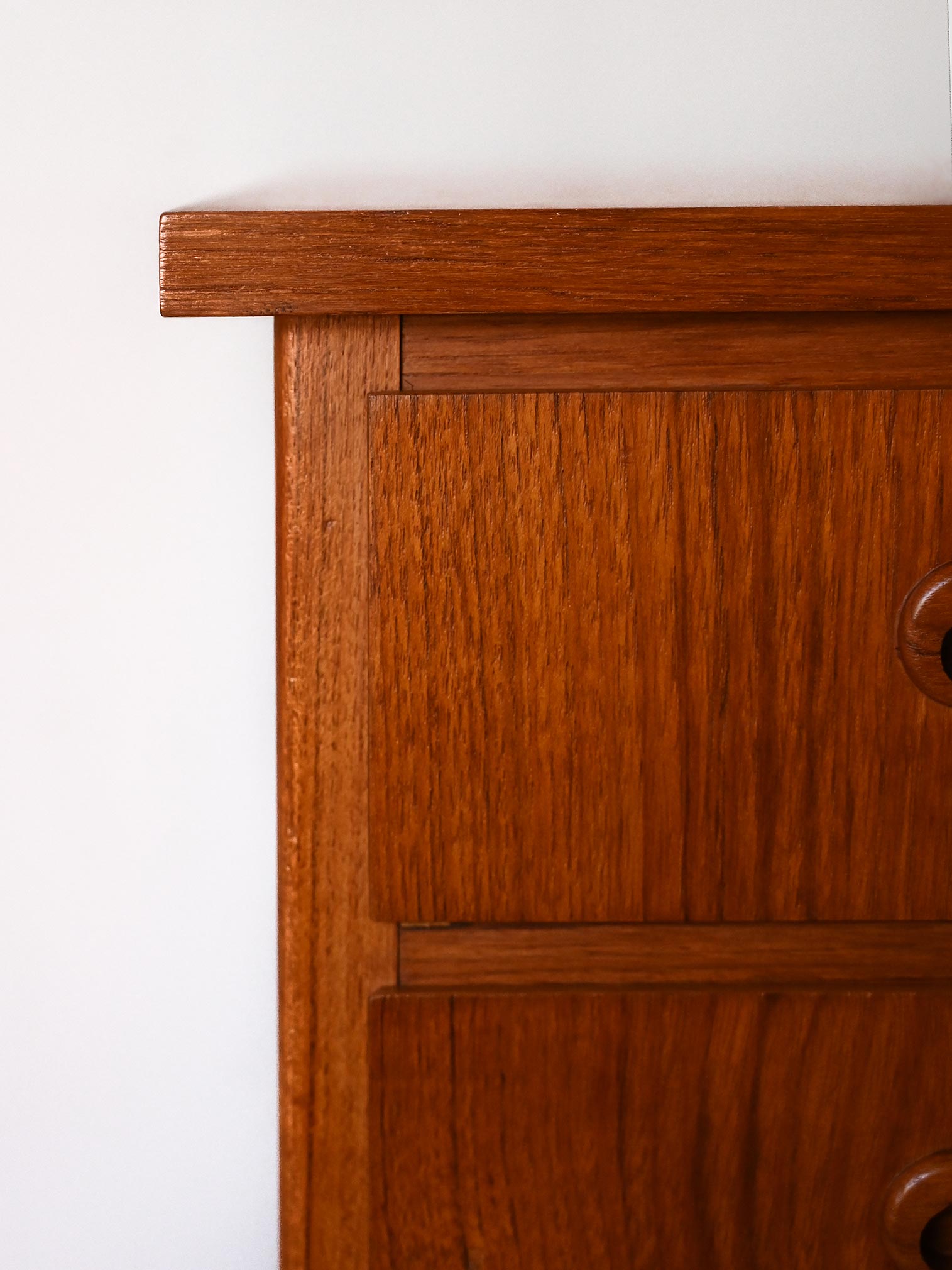 Scrivania vintage teak-g Scrivania vintage in teak-g