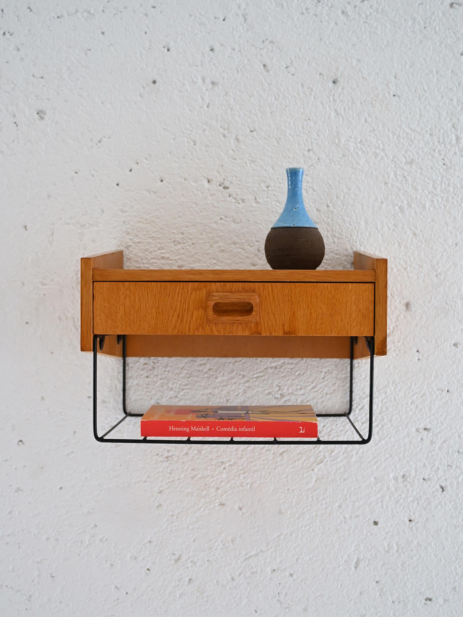 Comodino sospeso anni '60-a Comodino sospeso anni '60-a