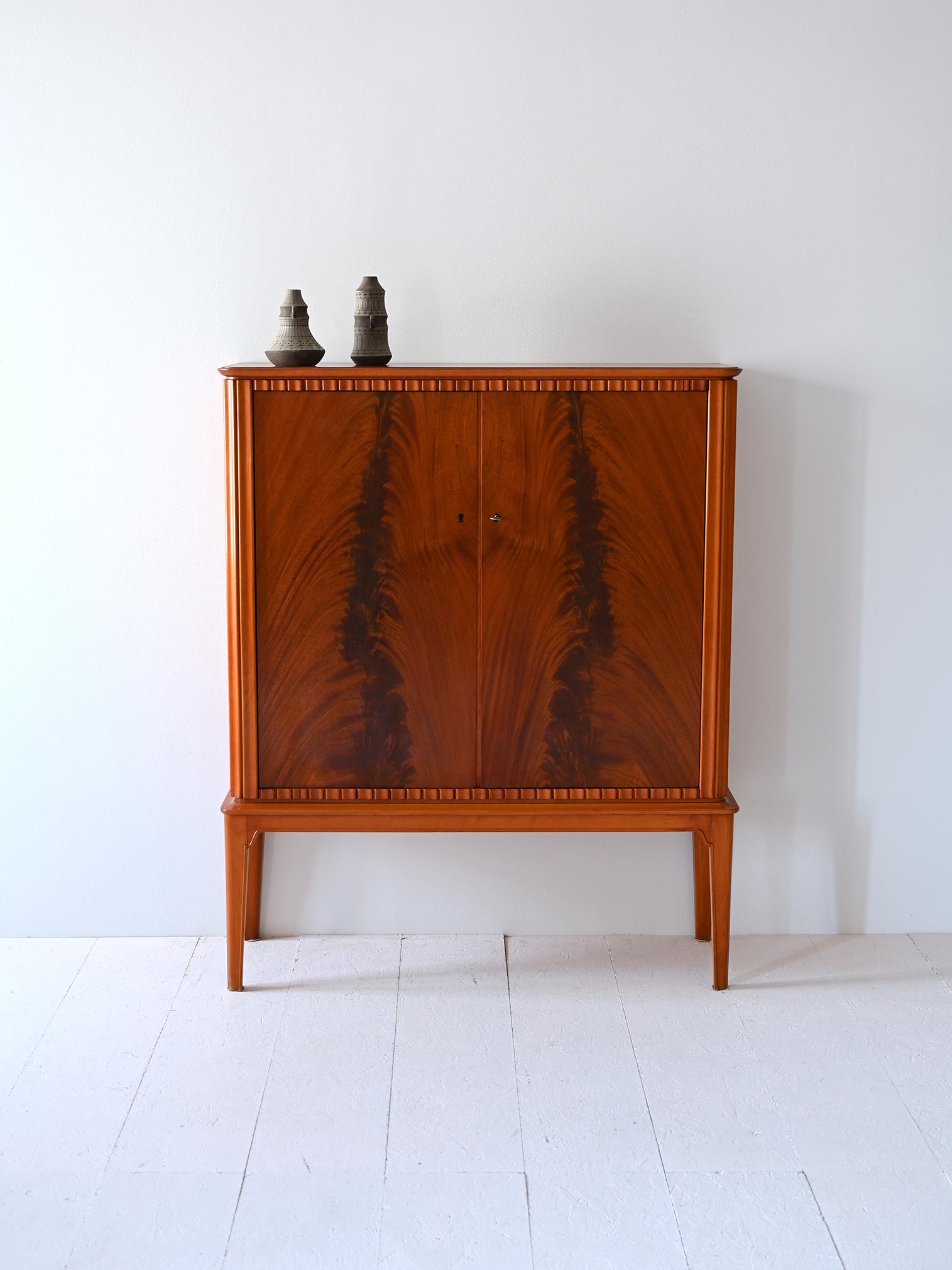 Cabinet vintage mogano-b Cabinet vintage in mogano-b