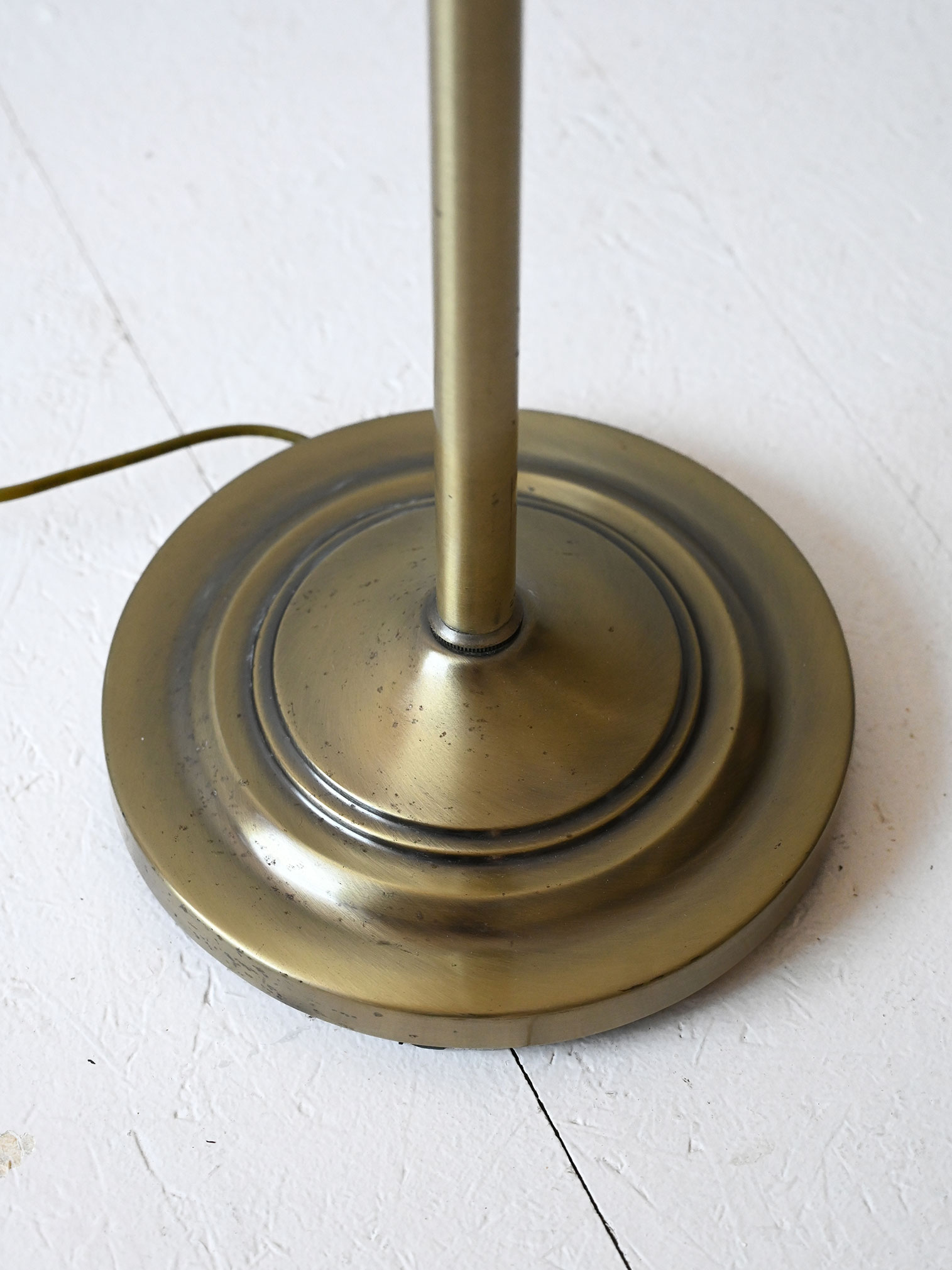Lampada vintage dorata terra-e Lampada vintage dorata da terra-e