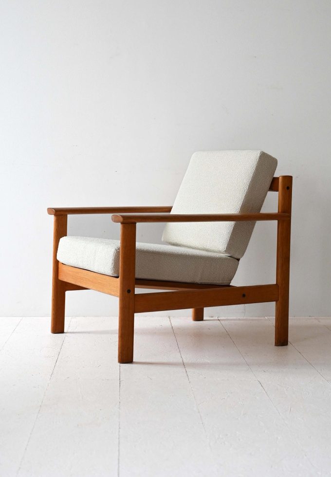 Poltrona scandinava in rovere-a