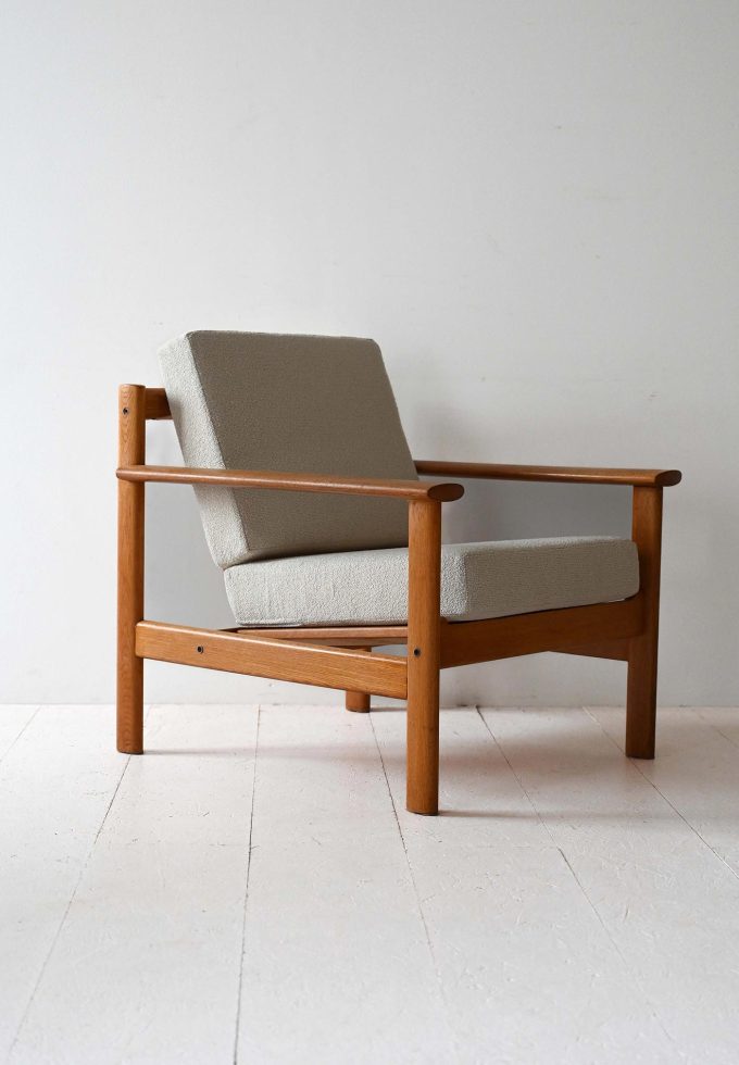 Poltrona scandinava in rovere-b