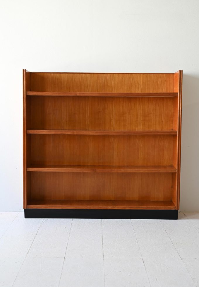 Libreria a giorno anni '60-b