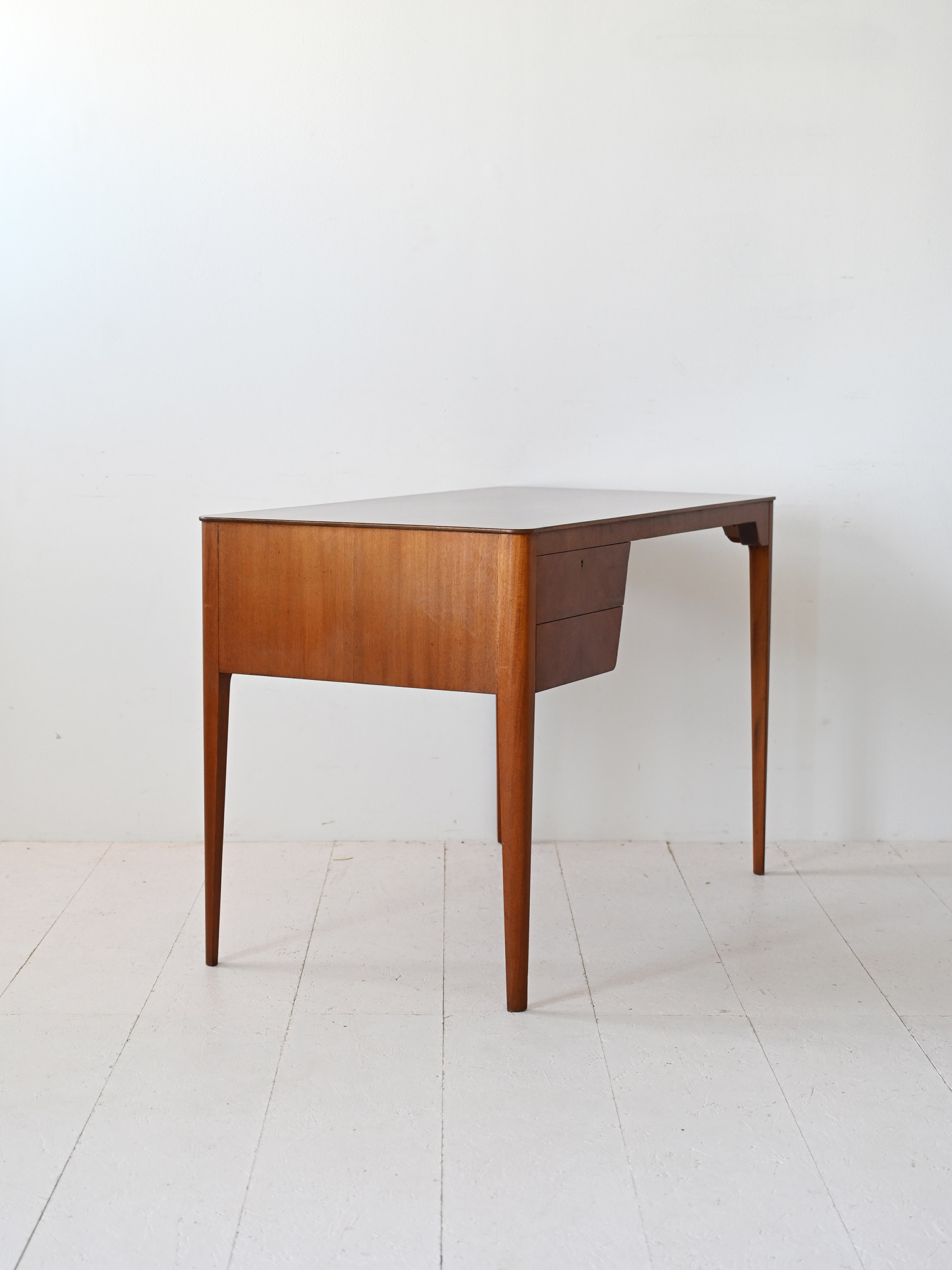Scrivania scandinava anni 60-c Scrivania scandinava anni 60-c