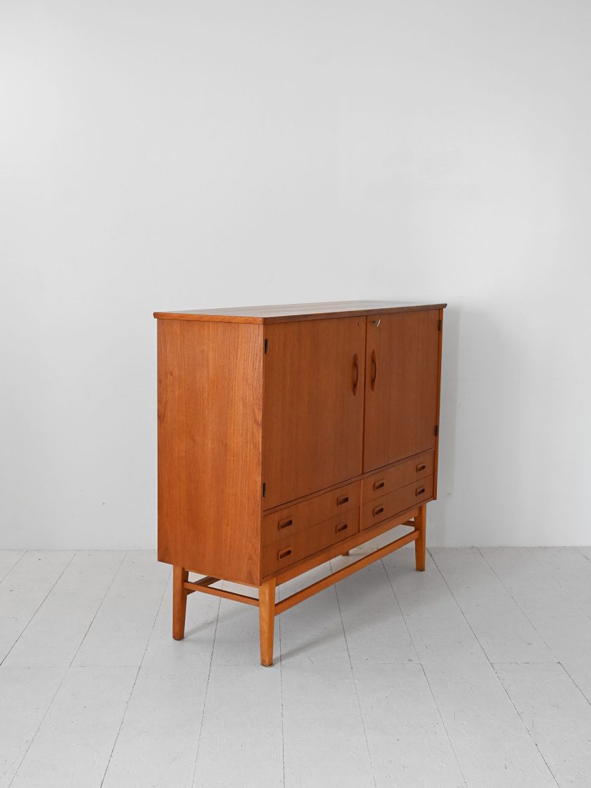 Highboard scandinavo in teak-d