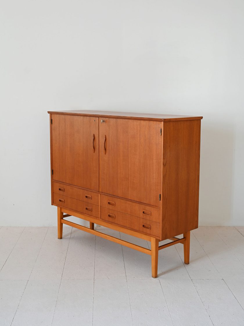 Highboard scandinavo in teak-e