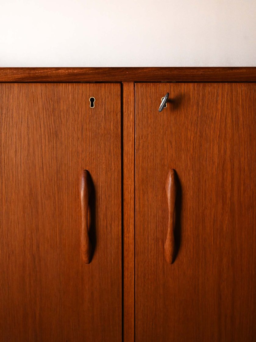 Highboard scandinavo in teak-h