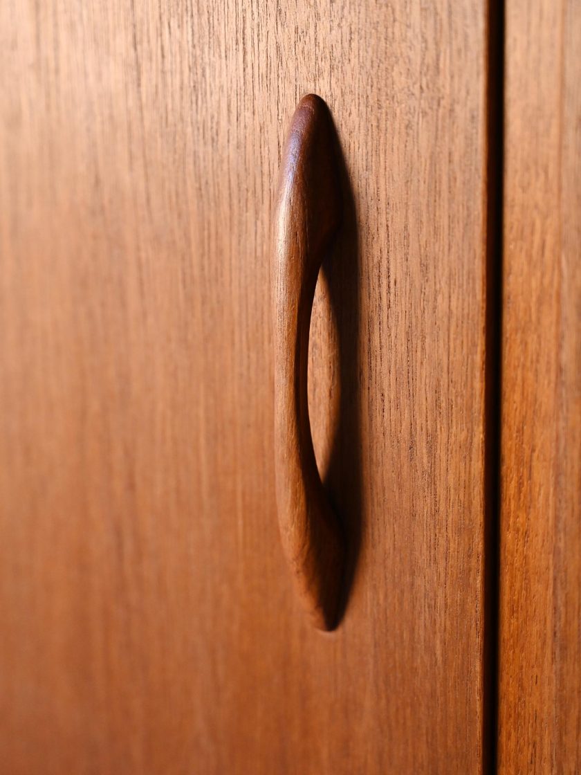 Highboard scandinavo in teak-l