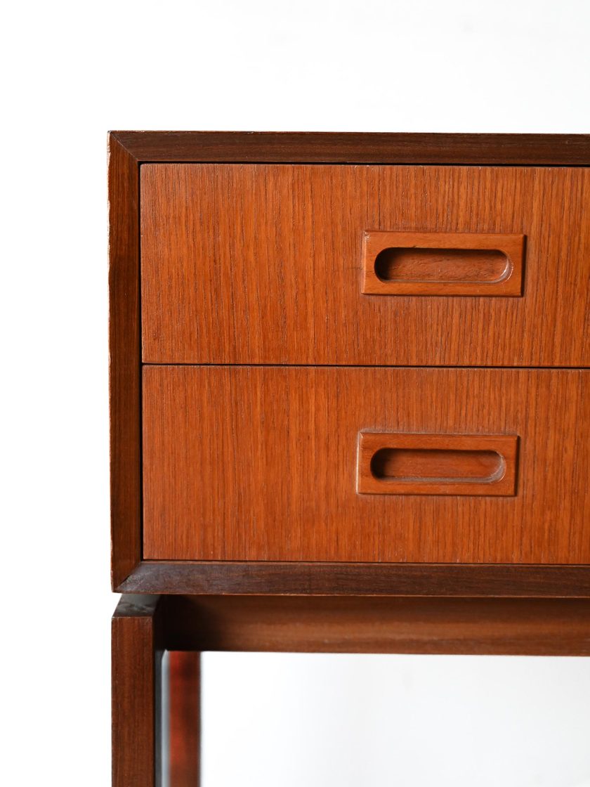 Comodino in teak anni '60-e