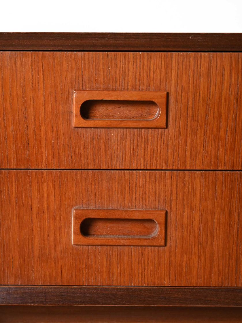 Comodino in teak anni '60-f