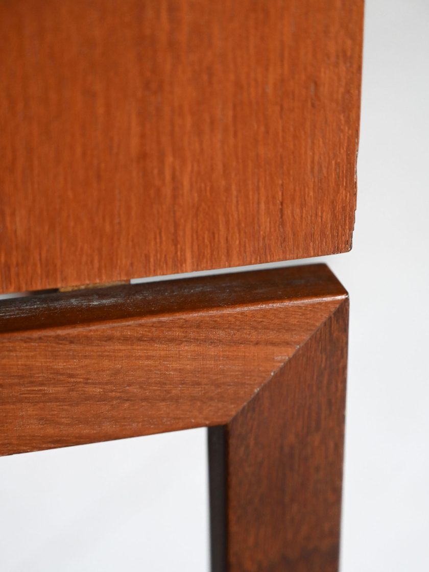 Comodino in teak anni '60-i