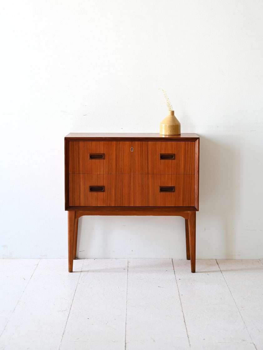 Comodino anni '50 in teak con cassetti-a