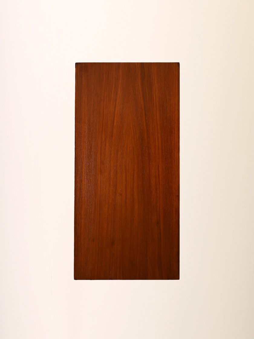 Comodino anni '50 in teak con cassetti-h