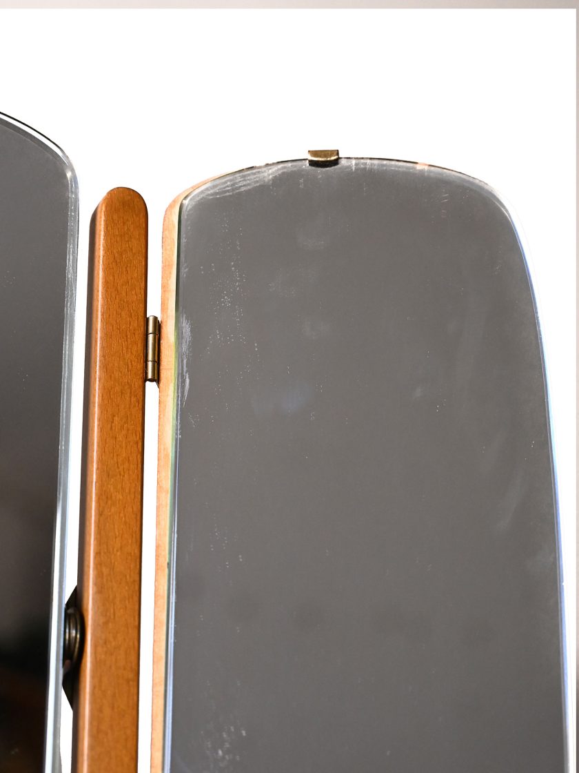 Toeletta vintage con specchio-h