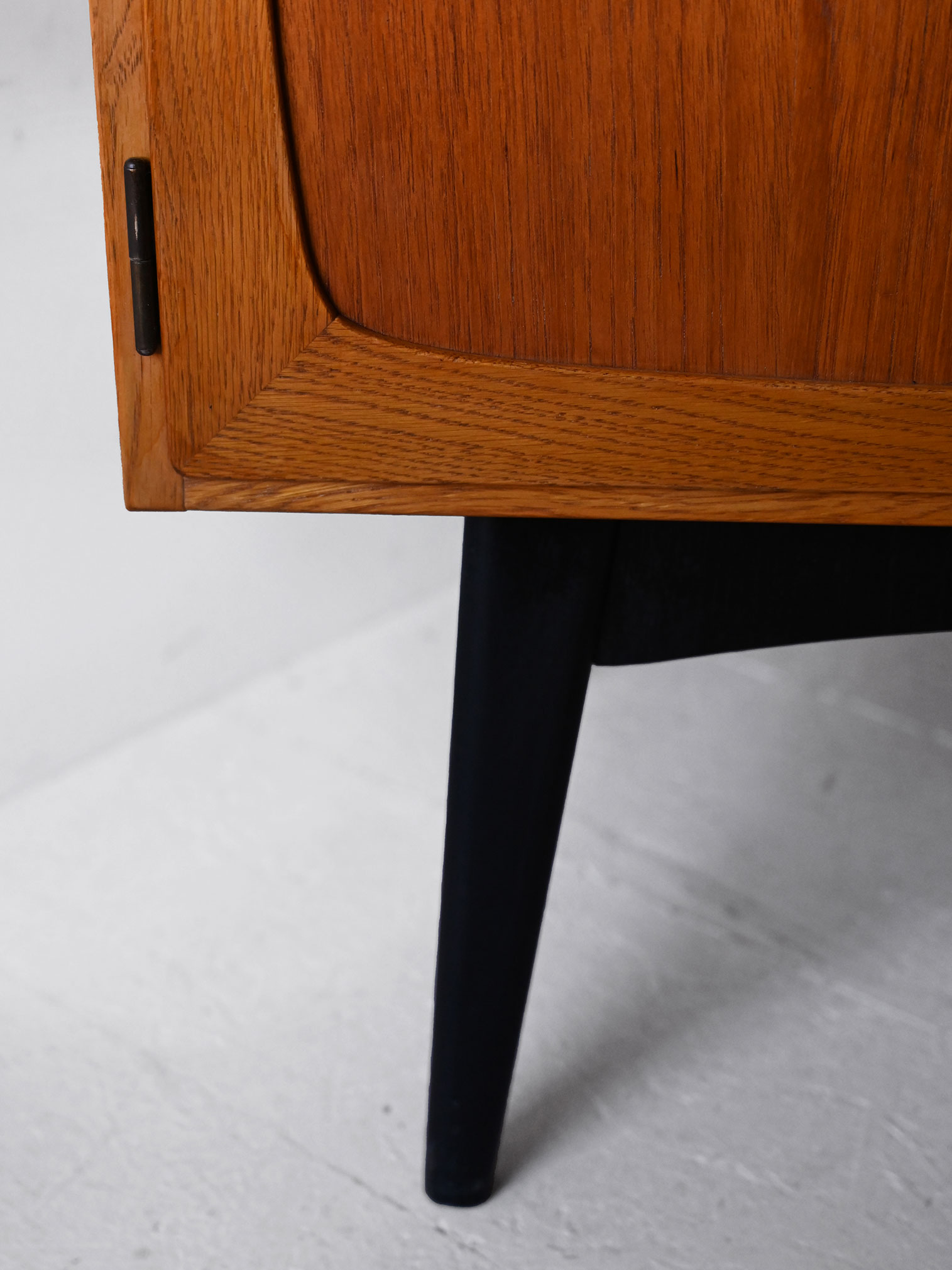 Vintage teak-h sideboard Vintage teak-h sideboard