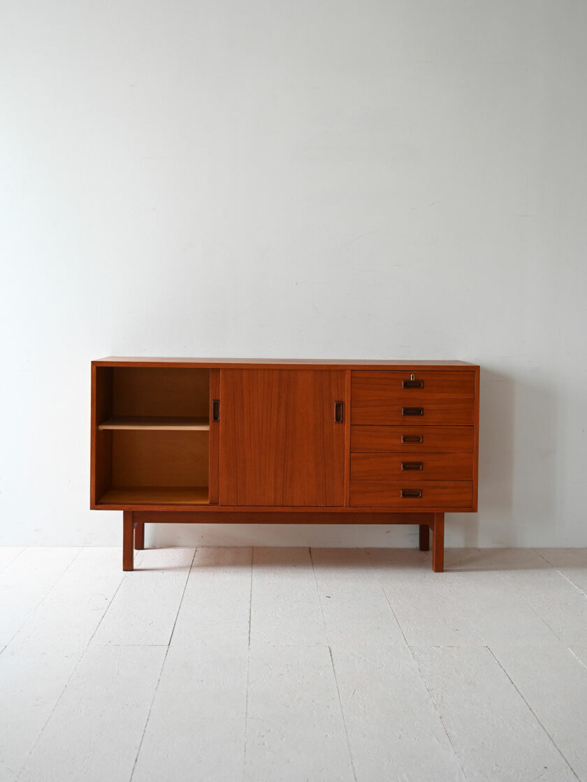 Sideboard scandinavo in teak con ante scorrevoli-d
