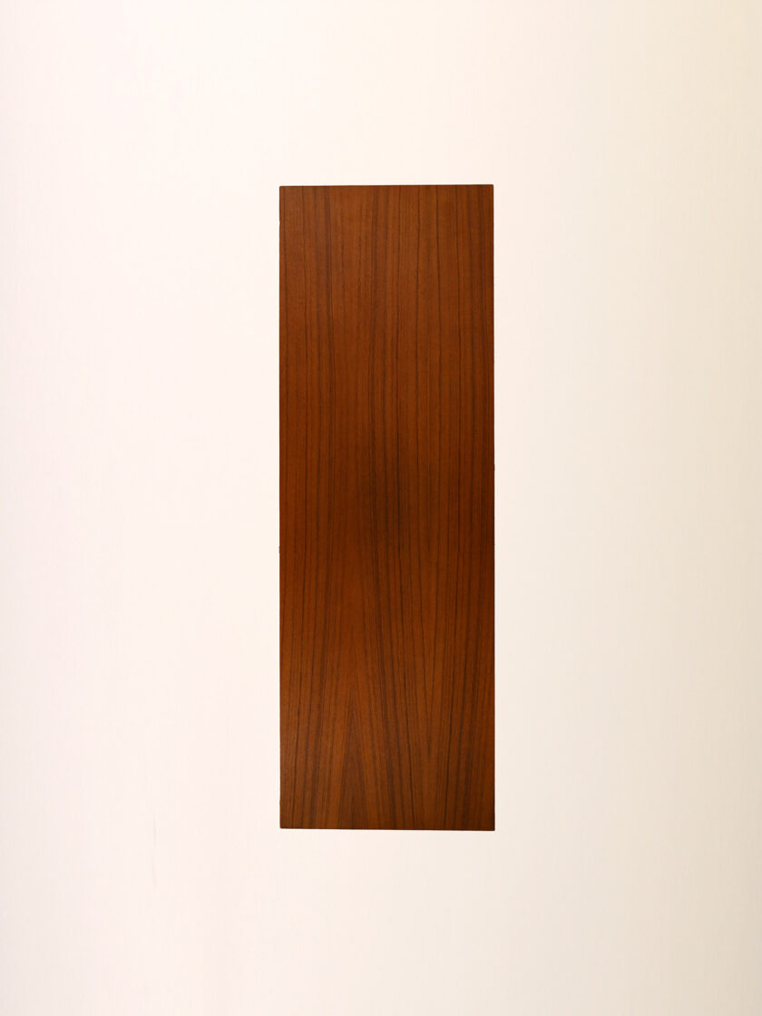 Sideboard scandinavo in teak con ante scorrevoli-m