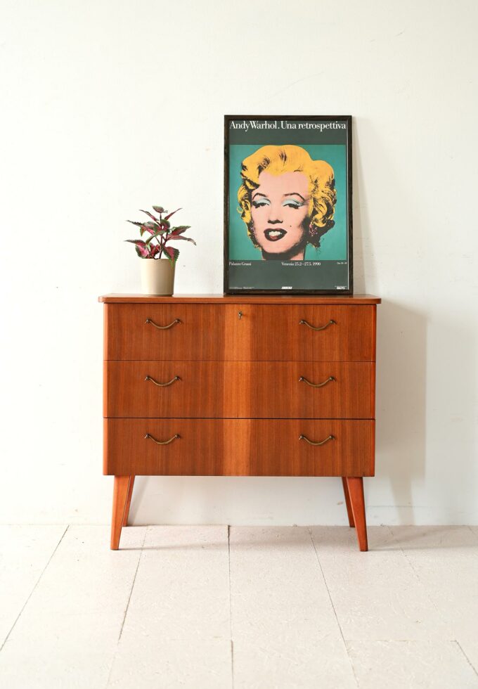 Cassettiera scandinava in teak anni '50/'60-a