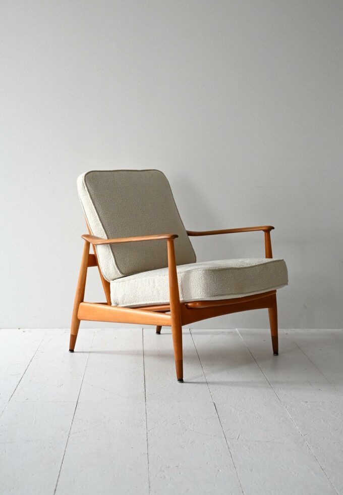 FD 161 Danish armchair by Arne Vodder