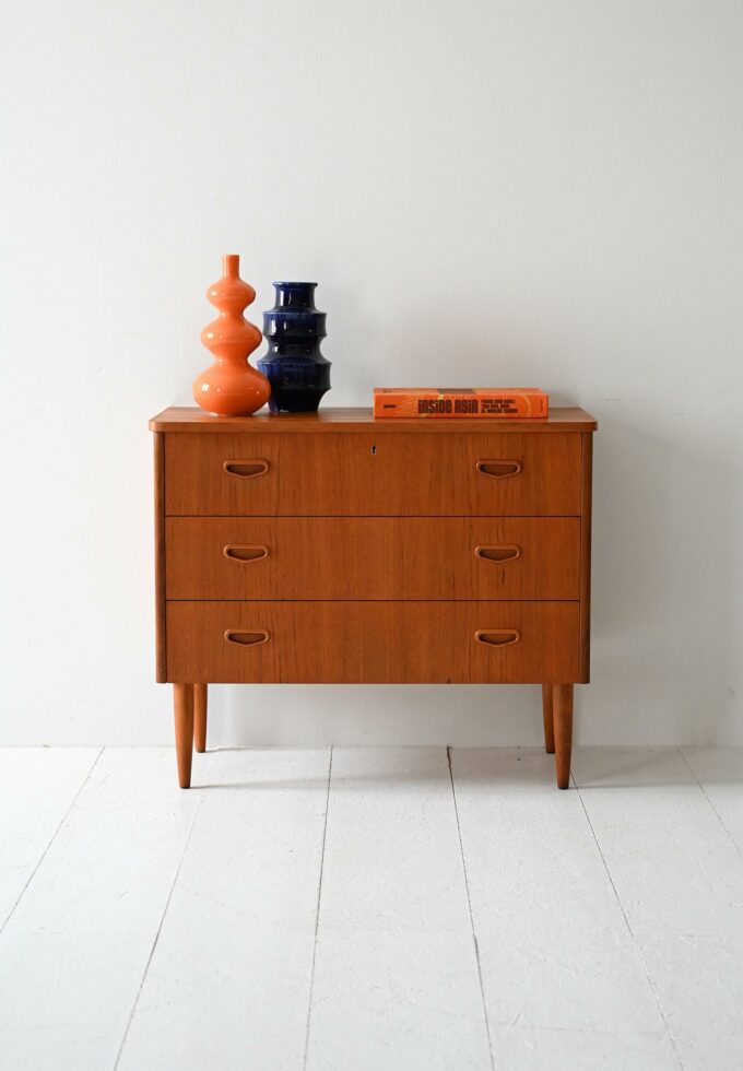 Cassettiera vintage scandinava in teak anni ’50/’60-a
