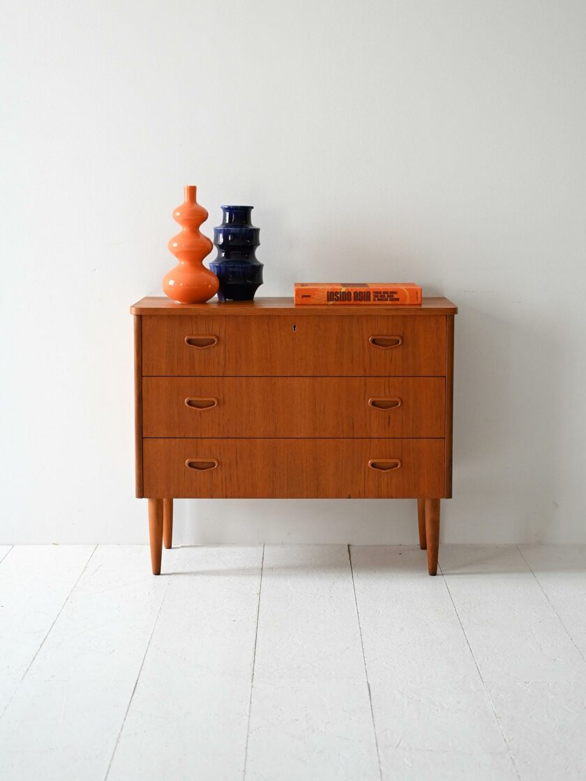 Cassettiera vintage scandinava in teak anni ’50/’60-a