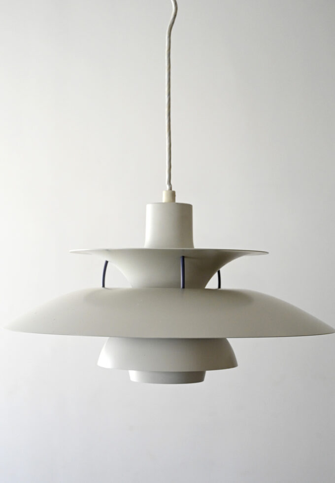 Lampadario PH 5 bianco di Poul Henningsen-a