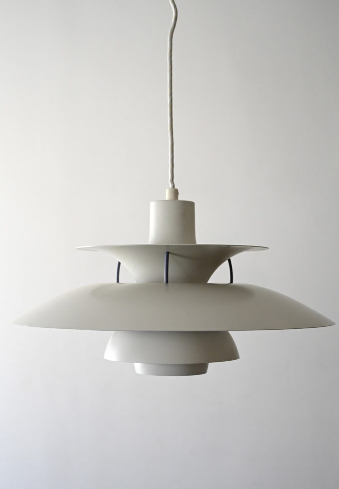 Lampadario PH 5 bianco di Poul Henningsen-a