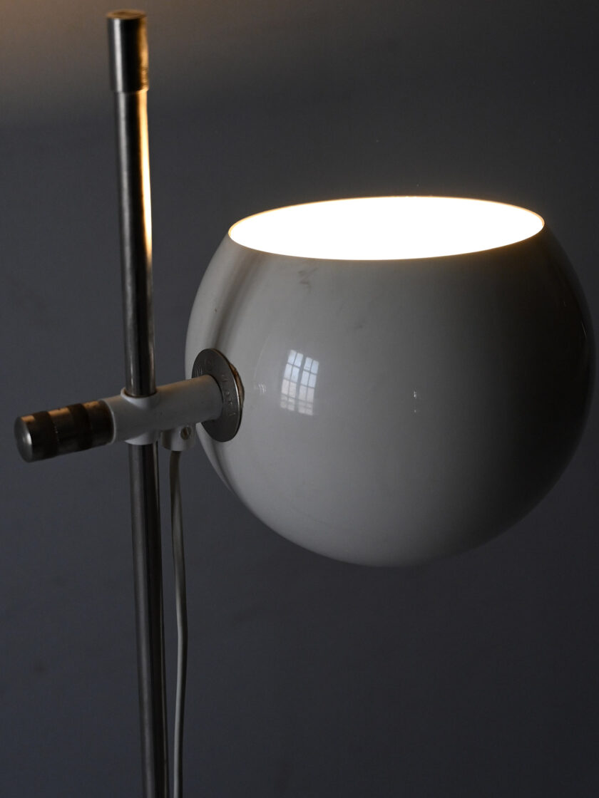 Lampada da terra scandinava anni ’60 regolabile-f