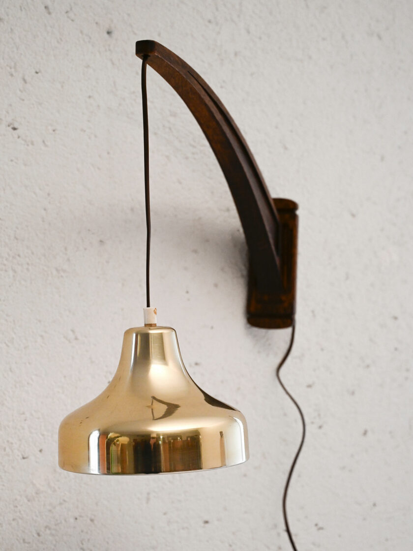 Applique scandinava vintage con abat-jour pendente in ottone-d