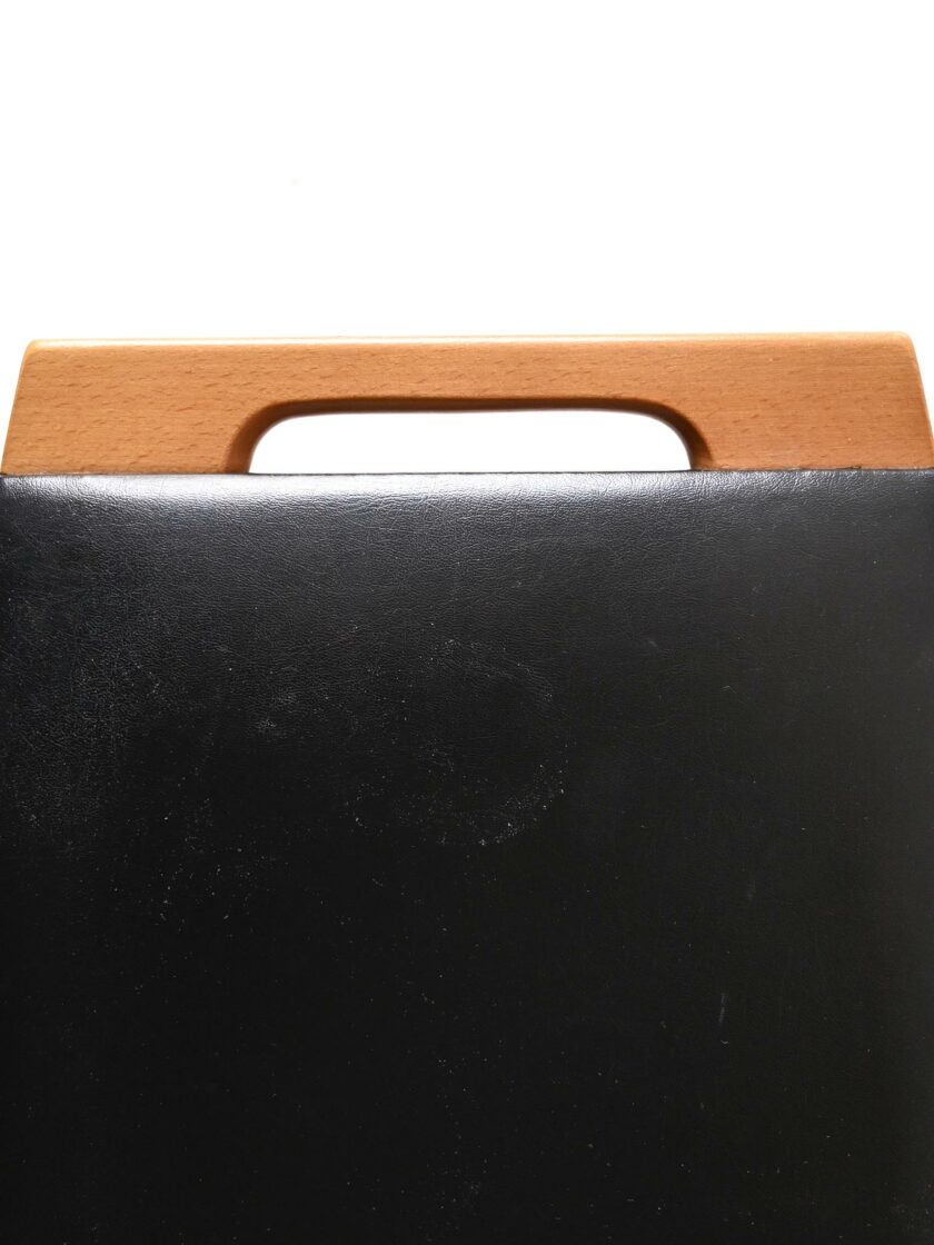Sgabello vintage in legno e pelle-d
