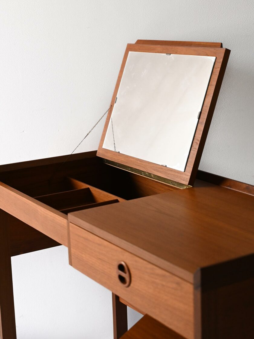Toeletta scandinava vintage in teak anni ’60-f