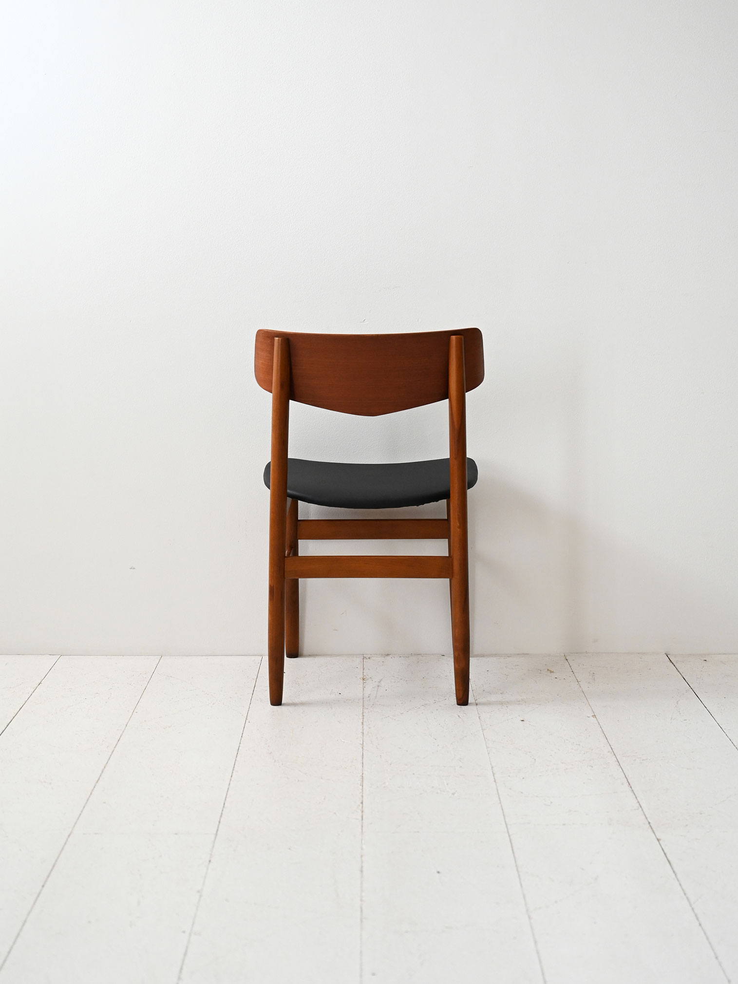 Set quattro sedie scandinave teak-n Set di quattro sedie scandinave in teak-n