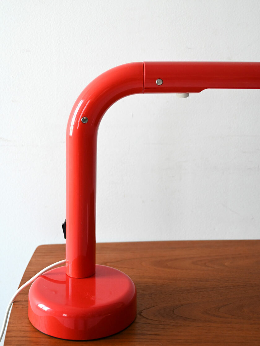 Lampada Tuben rossa di Stilnovo, anni ’80-e