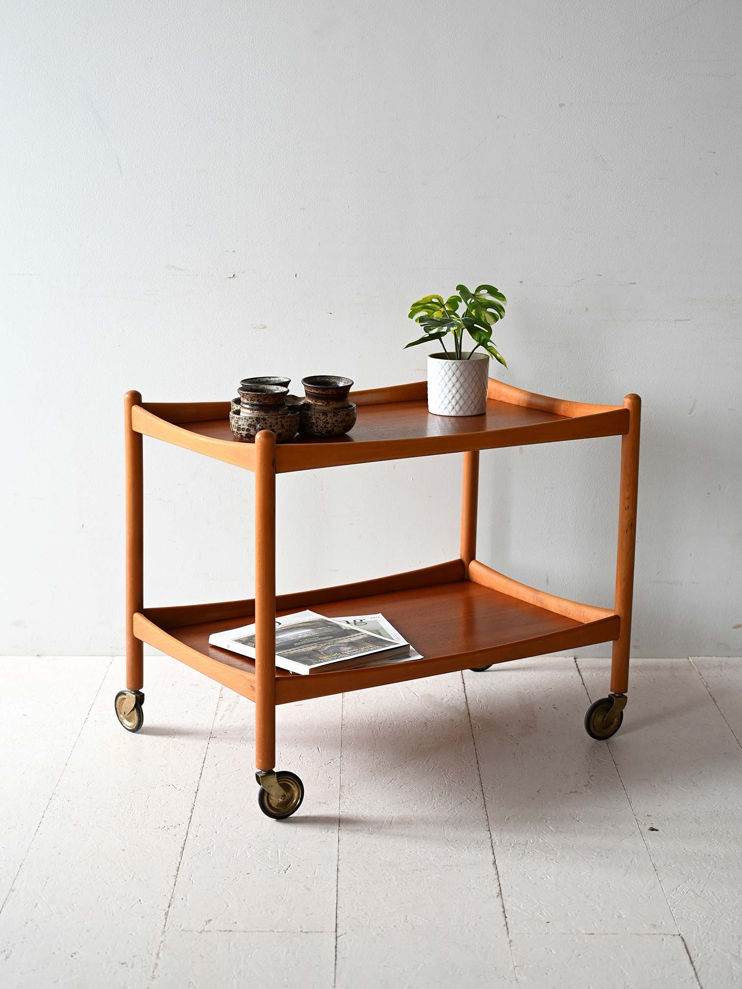 Carrello vintage scandinavo in teak e faggio-a