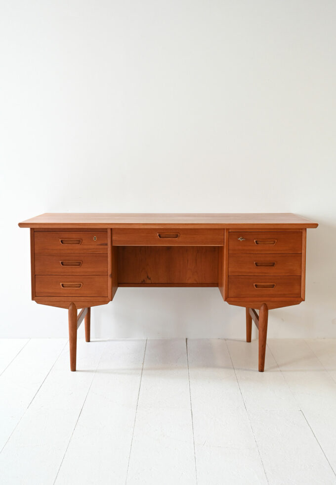 Scandinavian 1960s teak-b desk.