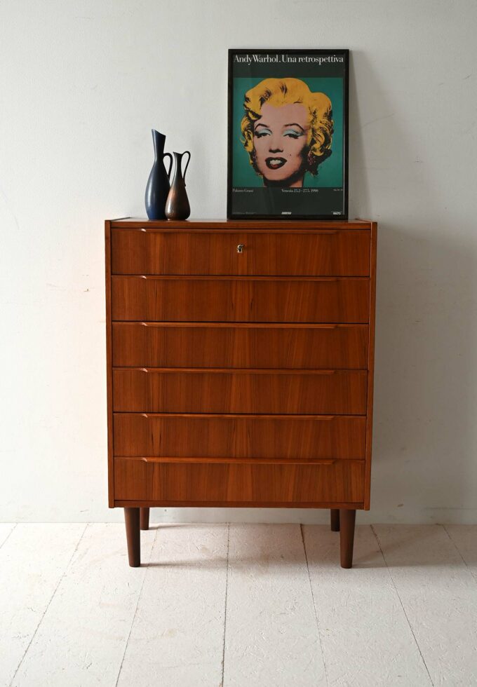 Cassettiera scandinava anni '50/'60 a 6 cassetti-a