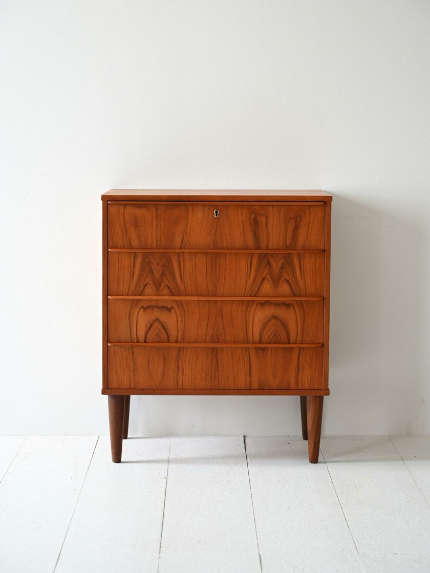 Cassettiera scandinava vintage in teak fiammato-b