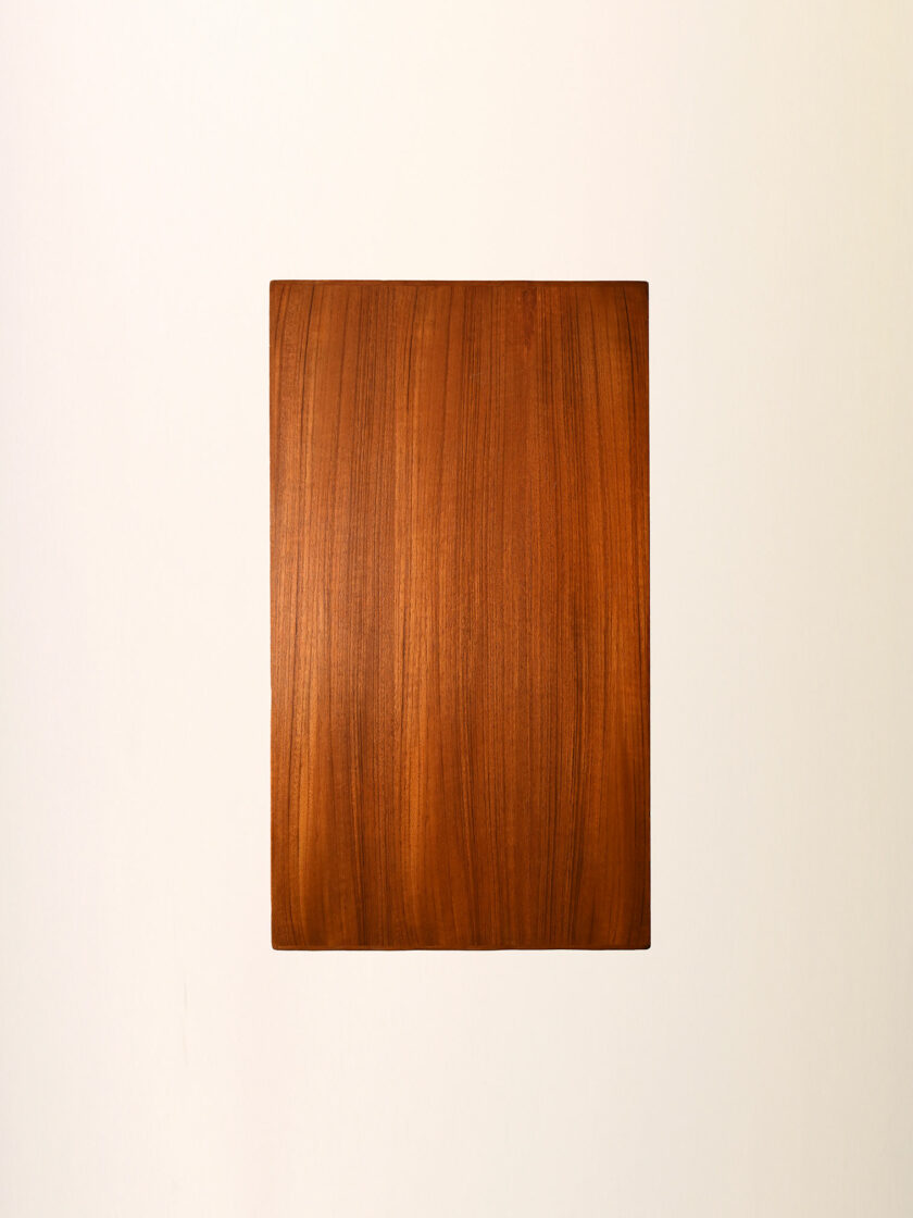 Cassettiera scandinava vintage in teak fiammato-f