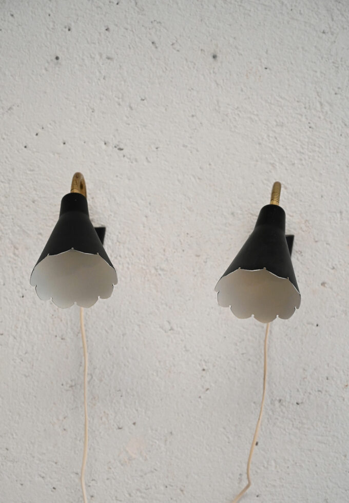 Coppia di appliques scandinave nere anni '50/'60-a