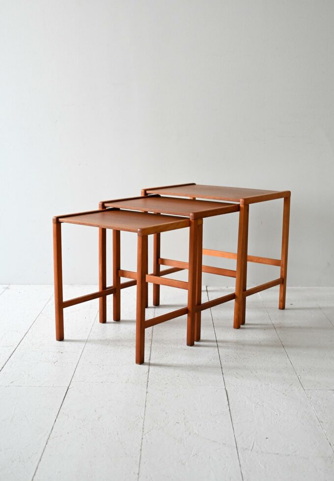 Set 3 Vintage Scandinavian Teak Nesting Tables-b