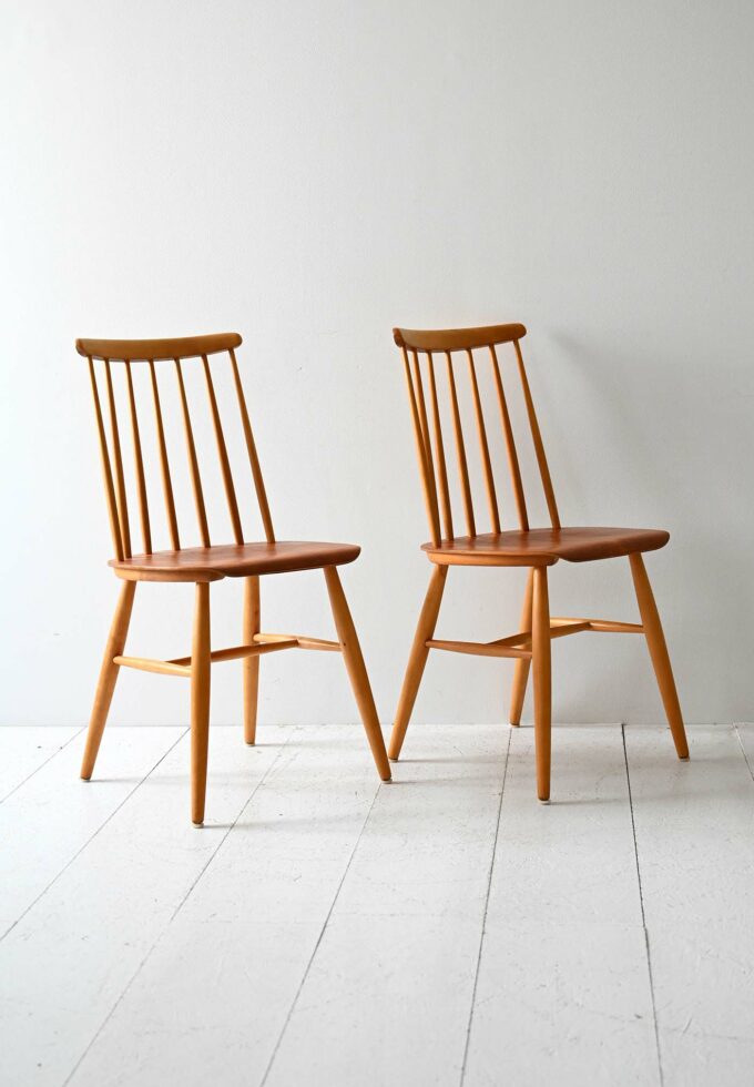 Pair Scandinavian Chairs, beechwood mahogany-b