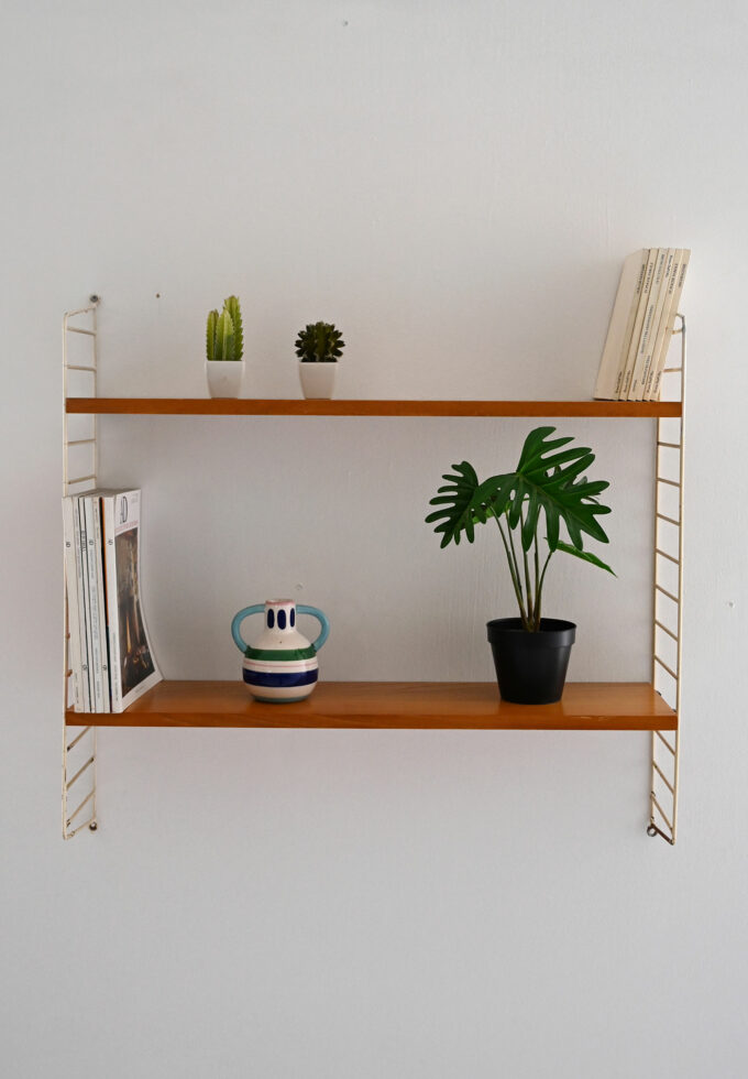 Scandinavian Hylla shelf system in oak-b
