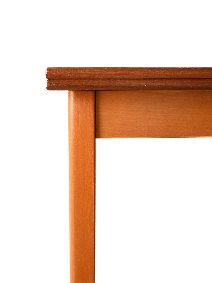 Tavolo scandinavo anni 50 in teak e rovere-h
