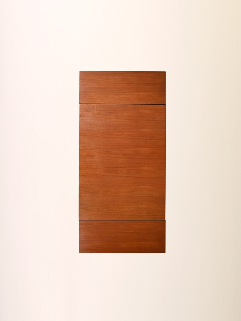 Tavolo scandinavo anni 50 in teak e rovere-m