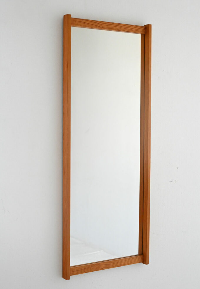 Scandinavian vintage 60s pine-a mirror